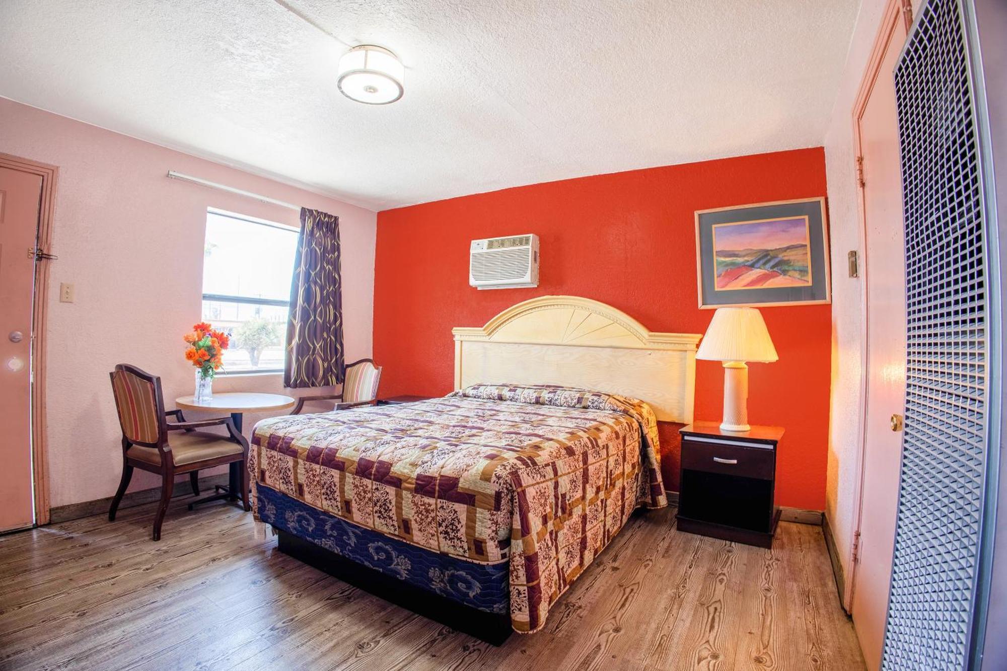 Sands Motel By Oyo El Paso Near Airport Екстер'єр фото